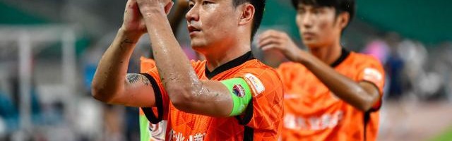 天天盈球-里程碑！郜林成中超百球俱乐部第3人 破105天球荒