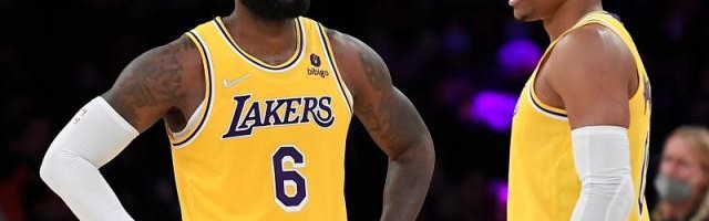 天天赢球-全败战绩结束季前赛 崭新湖人要重蹈9年前覆辙？